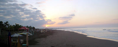 Playas de Colima.- Playa Paraíso