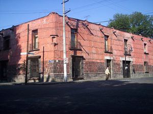 La Casa Colorada