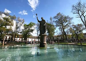 Pátzcuaro.- Plaza Vasco de Quiroga