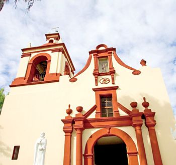 Iglesia de Bustamante