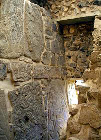 Monte Albán.- Laberinto de la Plaza Central