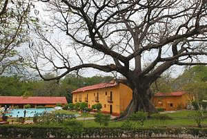 Hotel Misión