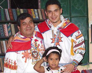 Mariano Valadez, Rafael Cilaunime y su hermana