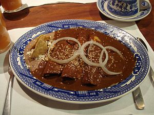 Enchiladas de Mole Poblano