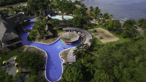 Amatique Bay Resort