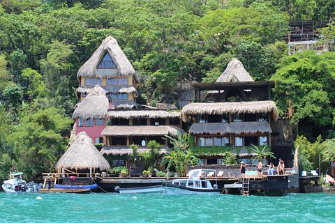 Laguna Lodge Eco Resort panorámica