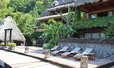 Laguna Lodge Eco Resort