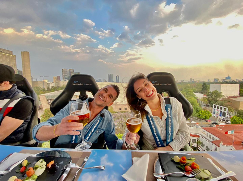 Dinner in the Sky