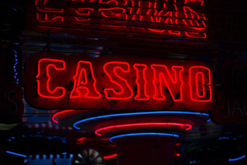 Los casinos convencionales están dando paso a los casinos online en 2023.